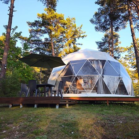 Camping Rcn Les Collines De Кастеллан Экстерьер фото