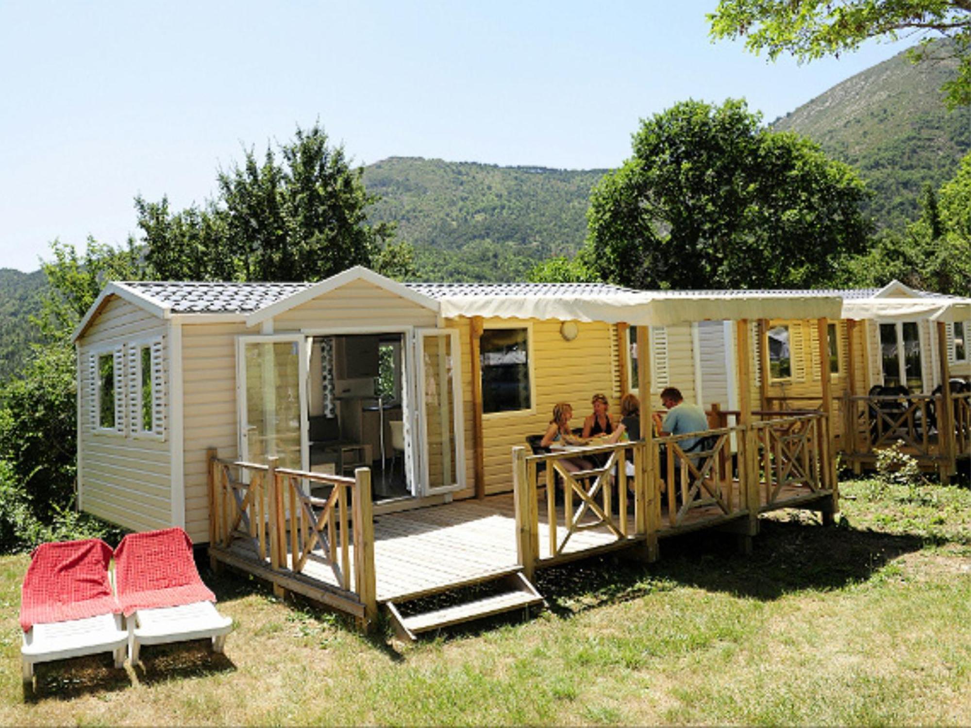 Camping Rcn Les Collines De Кастеллан Номер фото
