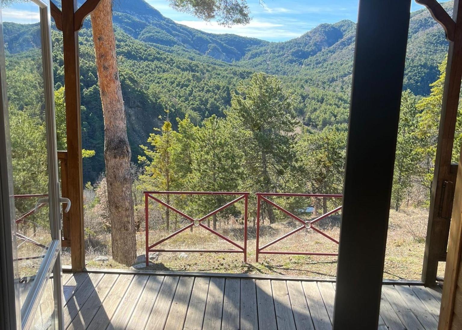 Camping Rcn Les Collines De Кастеллан Номер фото