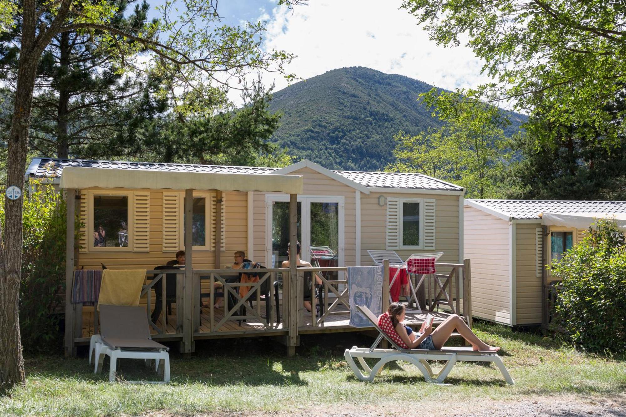Camping Rcn Les Collines De Кастеллан Номер фото